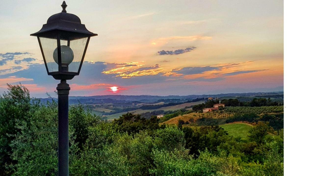 Appartamenti Ava E Tegrino Nell'Antica Dimora Di Fulignano San Gimignano Kültér fotó